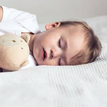 Destekli Uyku Nedir? Bebeği Uyuturken Onunla iletişimde Kalmak Nedir?